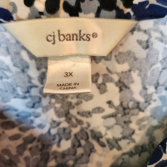 CJ BANKS lightweight polyester & spandex jacket size 3X. Blue, tan & Ivo… - Picture 5 of 5